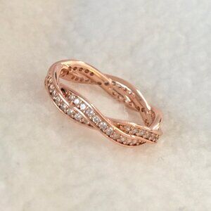 CLEARANCE.... NWOT Pandora Rose Gold Twist of Fate Ring All Sizes